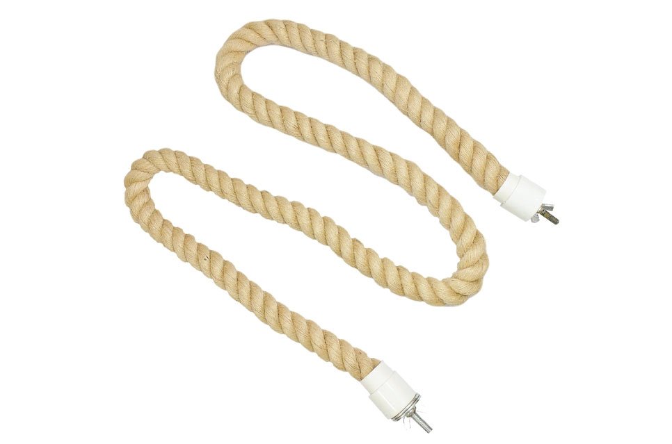 This flexible rope perch adds variety and movement, allowing you to create different shapes and pathways inside the cage. It encourages climbing and helps reduce constant pressure on the same foot areas.